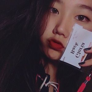 Meet your Posher, Gloria